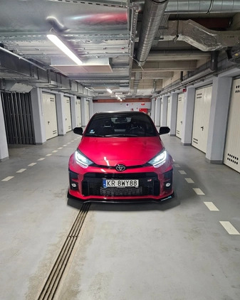 Toyota Yaris cena 165000 przebieg: 30000, rok produkcji 2021 z Kraków małe 137